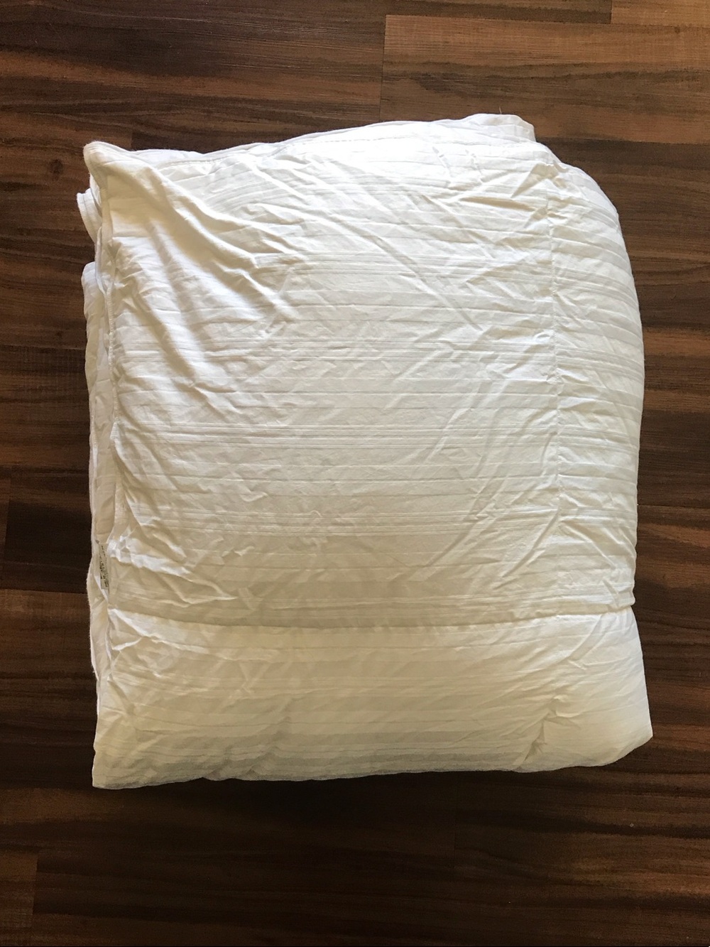 Kirkland Signature King Size White Quilted Goose Down Cotton Comforter